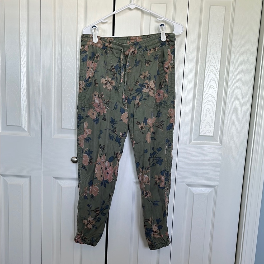 Anthropologie Orana Floral Printed Joggers